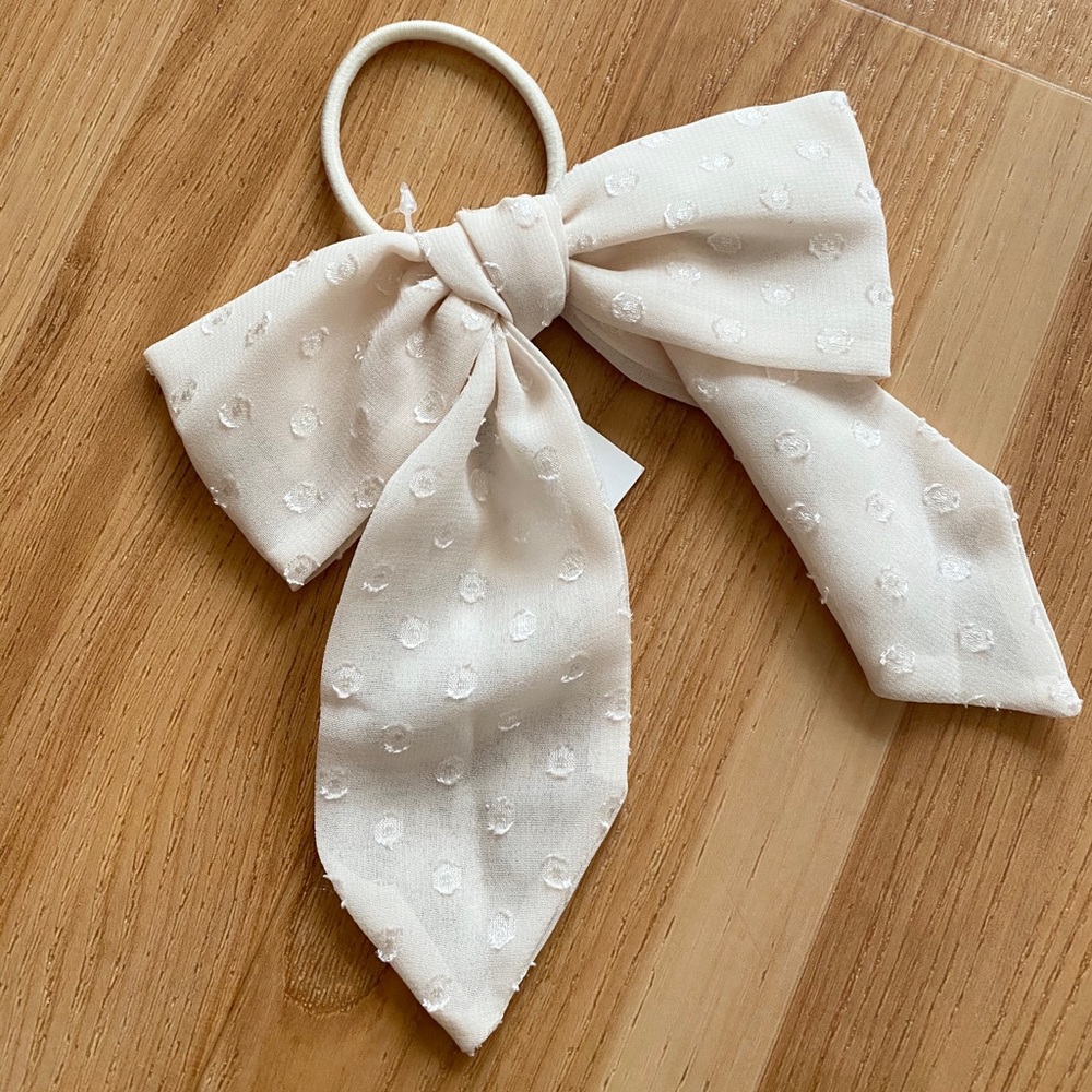 H&M BLUSH CHIFFON LIKE BOW HAIR TIE W DOTS NEW